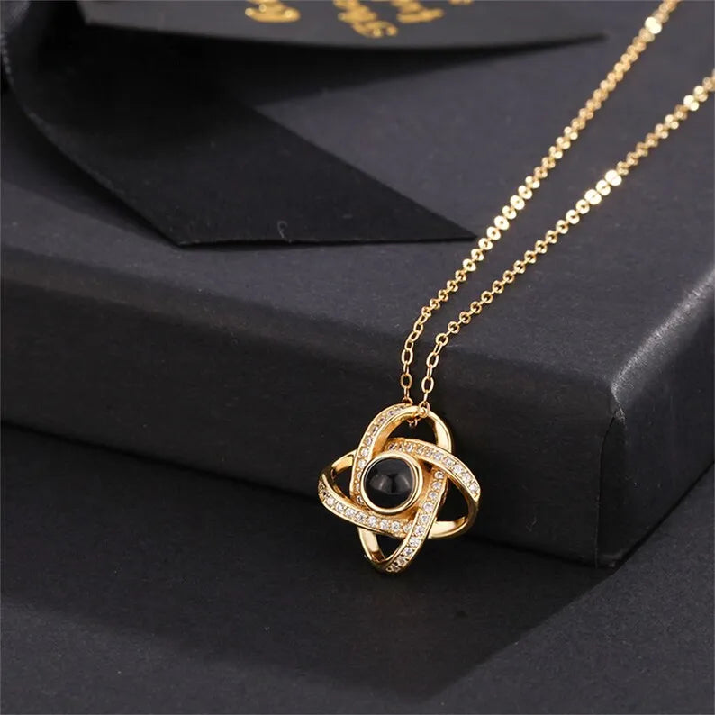 925 Silver Four-Leaf Clover Projection Necklace