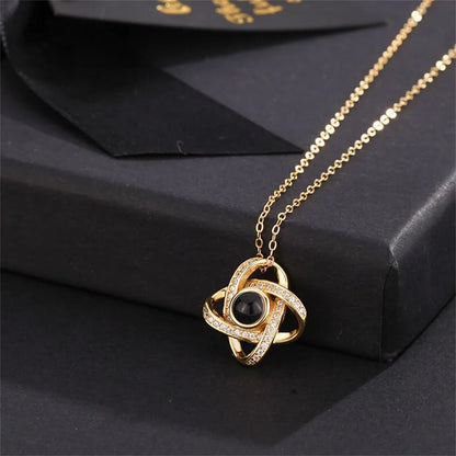 925 Silver Four-Leaf Clover Projection Necklace