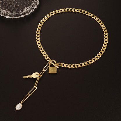 LoveLock Pearl Necklace