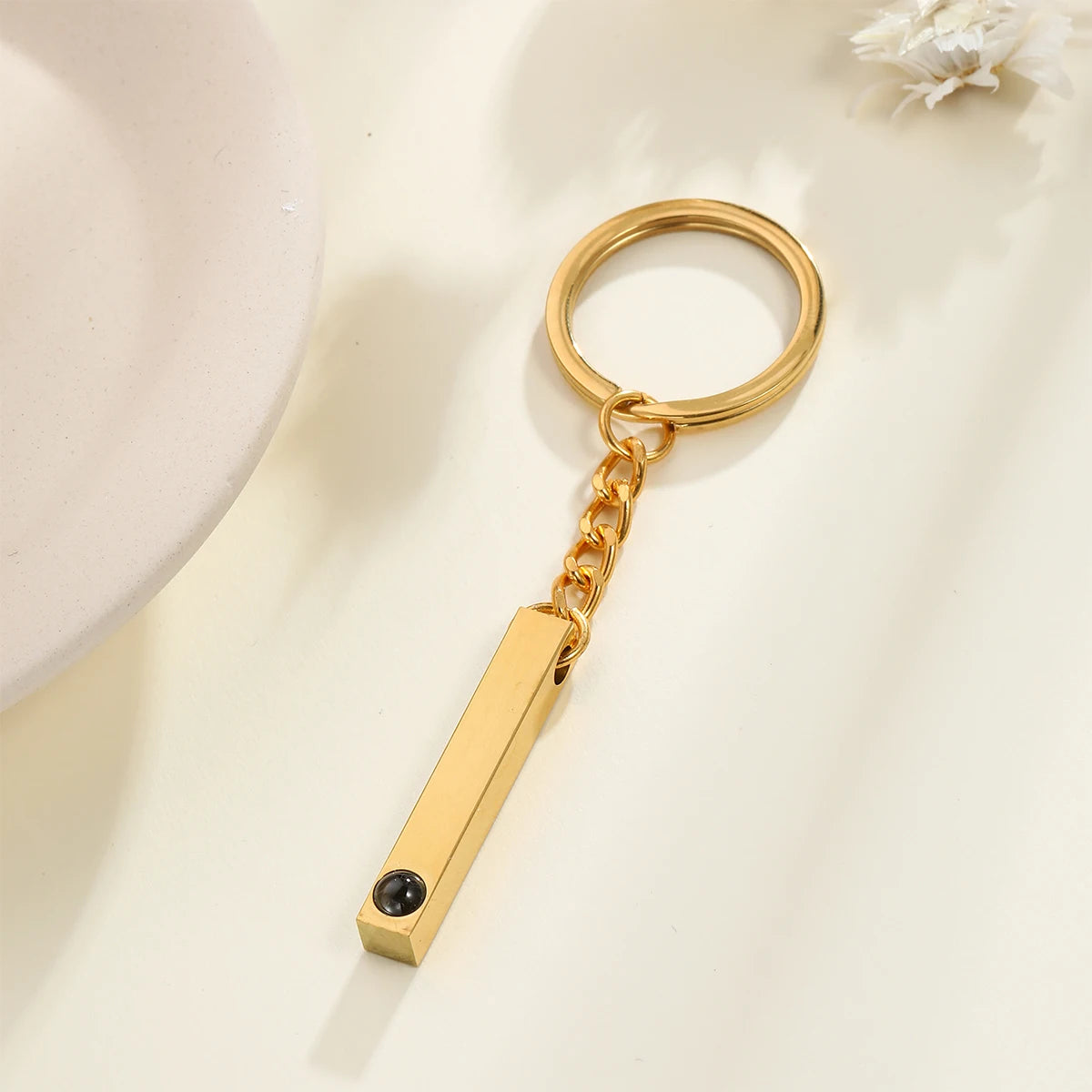 Customizable Photo Projection Keychain Dog Paw Pendant