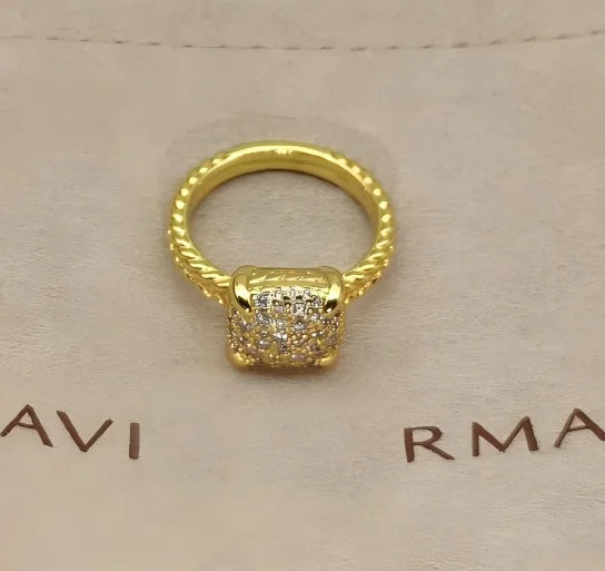 2025 Retro Spiral Colored Crystal Ring