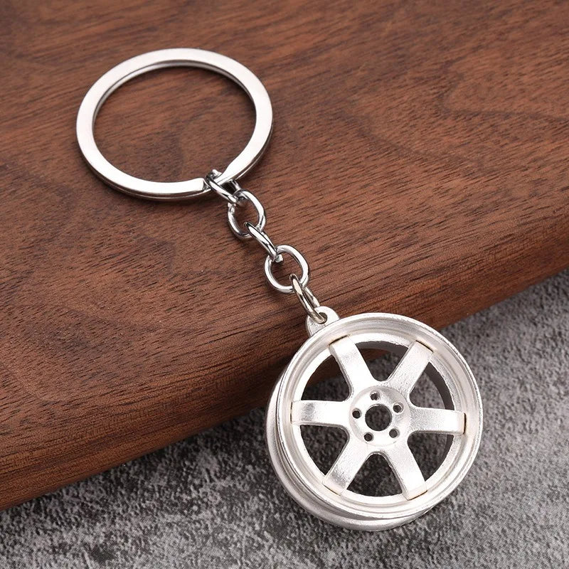 Turbo Brake Disc Car Keychain – Creative Metal Hub Key Ring for Car Lovers