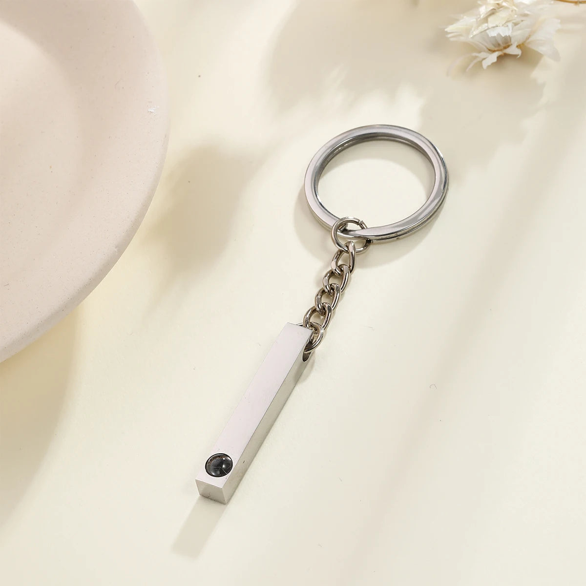 Customizable Photo Projection Keychain Dog Paw Pendant