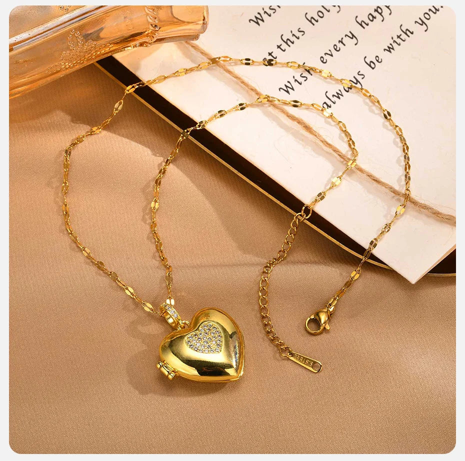 Stainless Steel Chain Heart Picture Custom Pendent Necklace